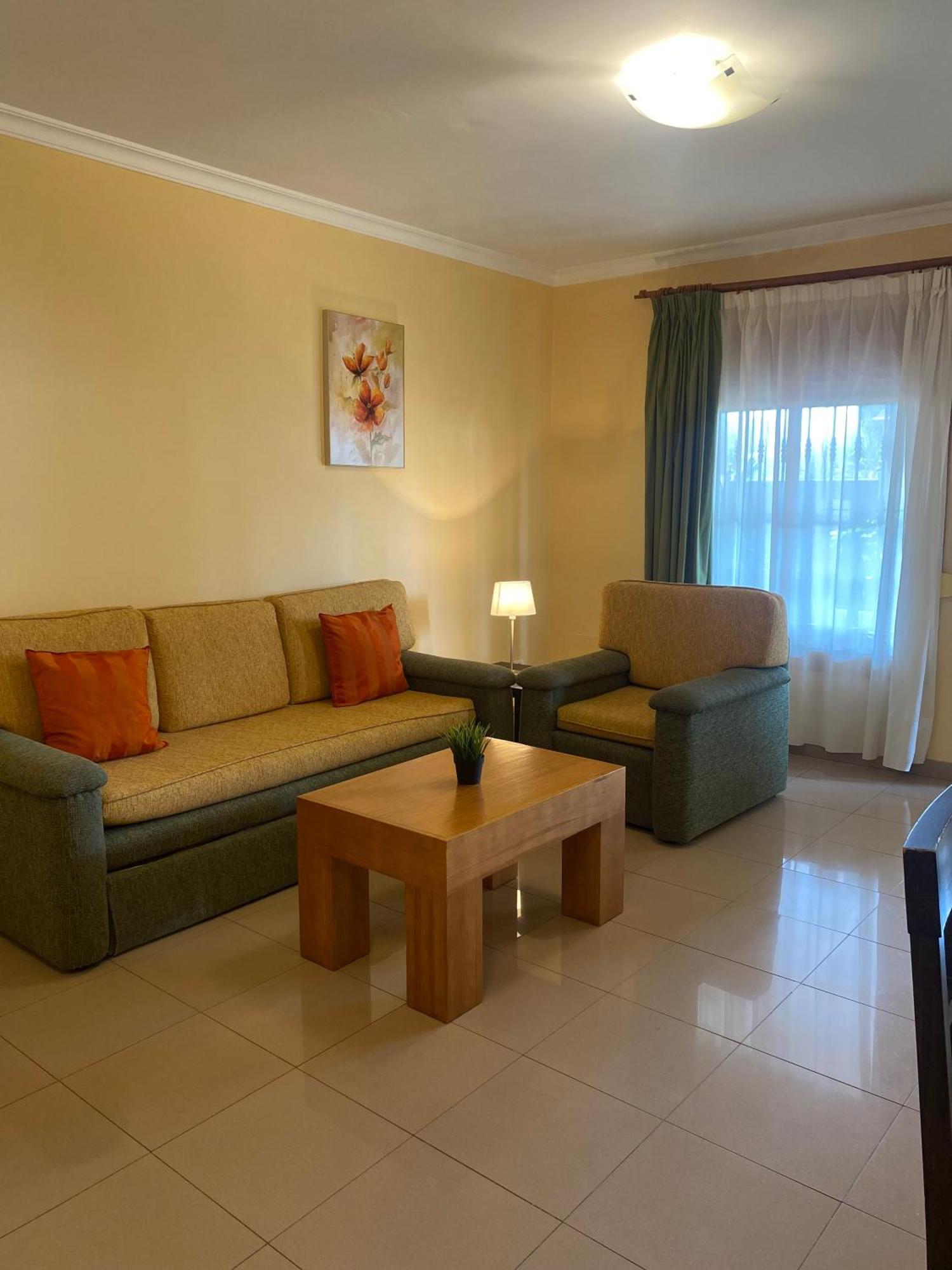 Apartamentos Maria Del Carmen Torremolinos Ngoại thất bức ảnh